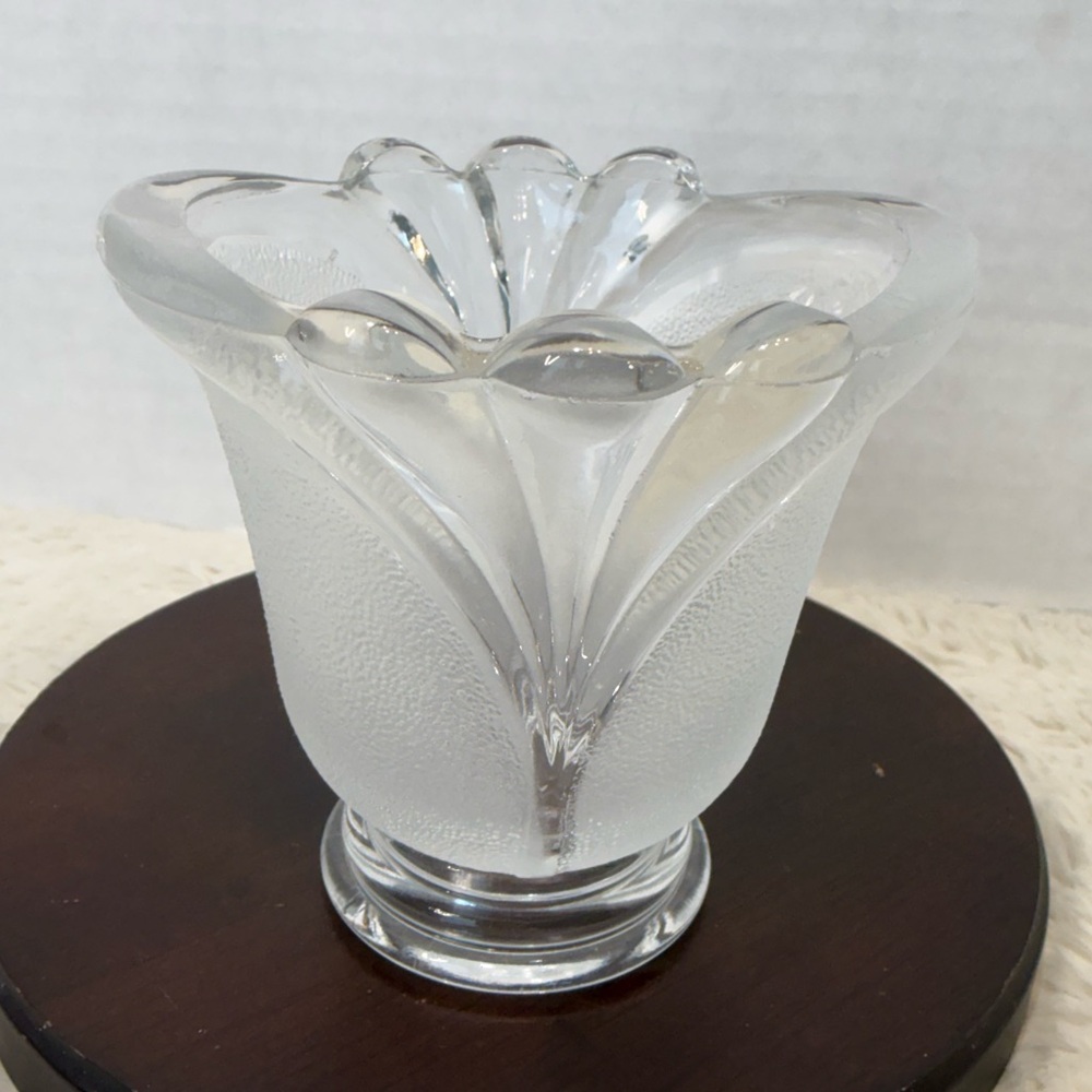 VTG Crystal Clear Industries, KIG, frosted glass tulip votive/tea light holder